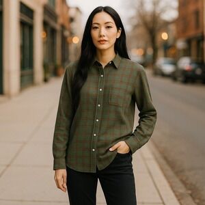 Frank & Eileen Finbar Plaid Flannel Shirt Size Small Green Relaxed Button Down